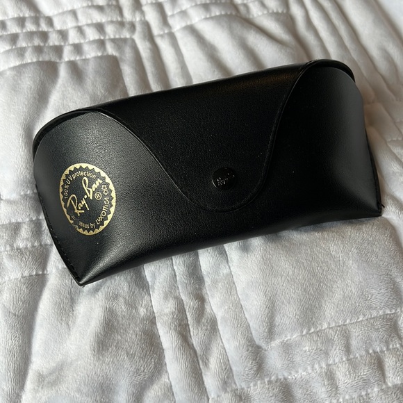 Ray-Ban "Emma" RB4167 Tortoise Shell Frame Sunglasses with Case - Picture 2 of 2